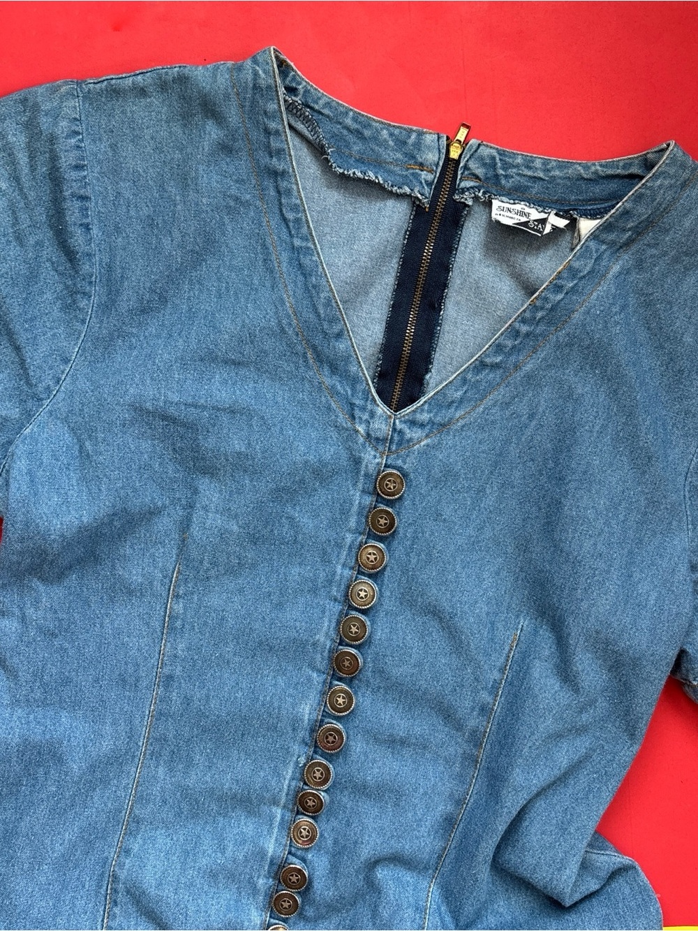 Vintage 80s Western V-Neck Faux Button-Front Light Blue Denim Midi Dress - Picture 9 of 11